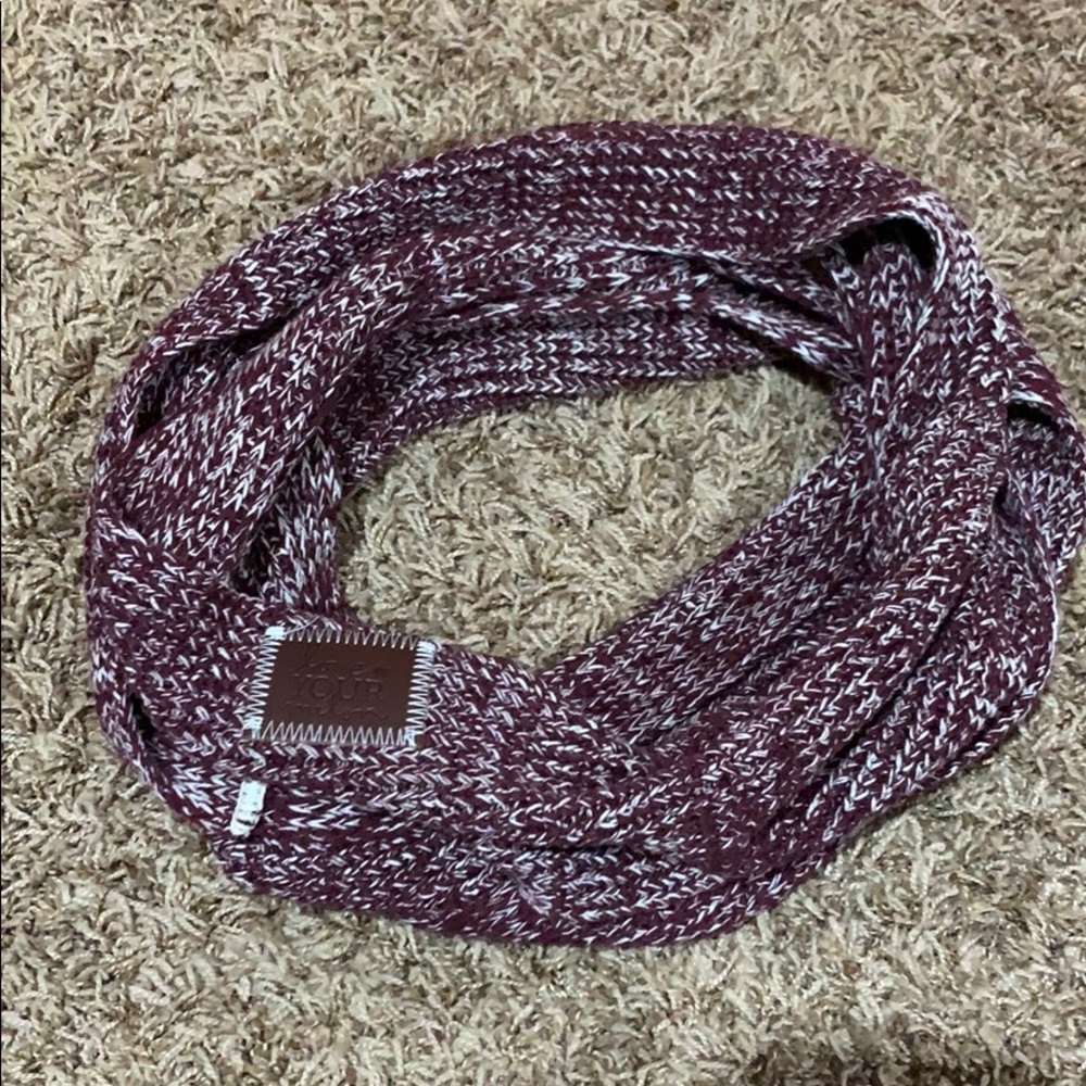 Infinity Scarf NWOT
